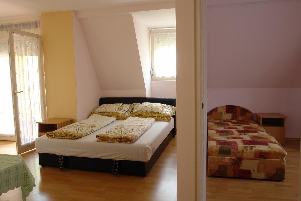 Valentina Apartmanhaz Apartment Bogacs Bagian luar foto