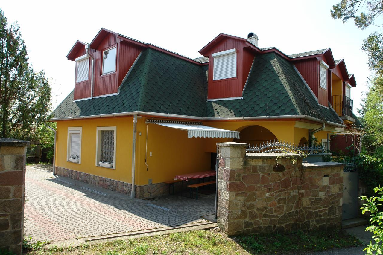 Valentina Apartmanhaz Apartment Bogacs Bagian luar foto