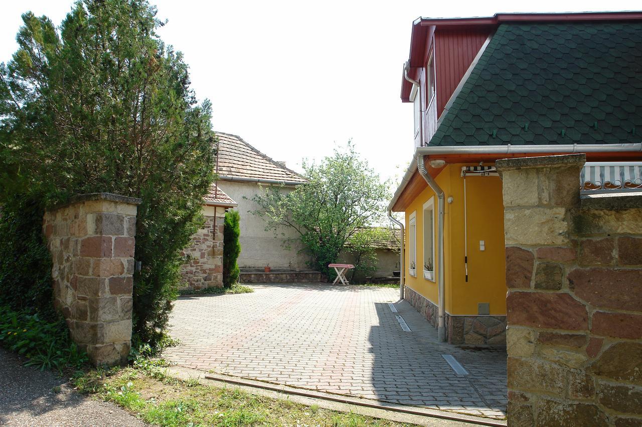 Valentina Apartmanhaz Apartment Bogacs Bagian luar foto
