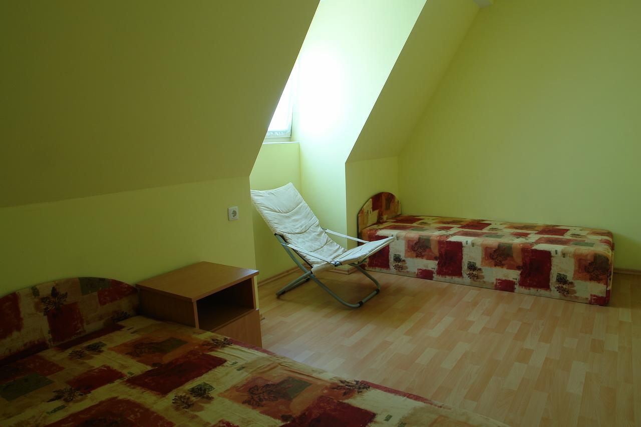 Valentina Apartmanhaz Apartment Bogacs Bagian luar foto